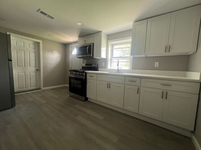 Foto del edificio - 3620 North Point Blvd