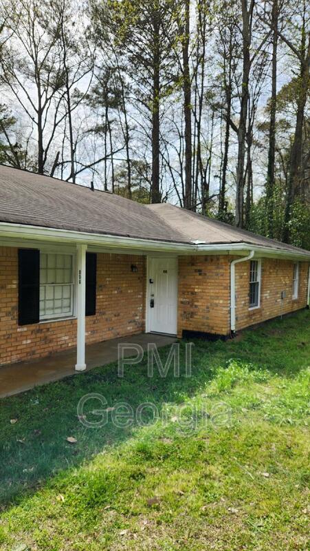 Primary Photo - 806 Wilson Cir SW