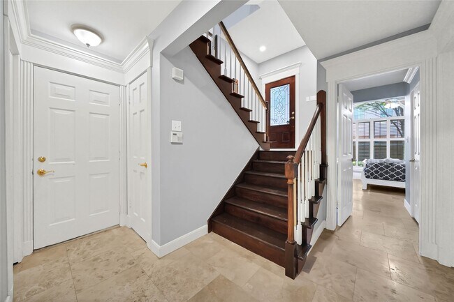 Foto del edificio - 1802 Potomac Dr