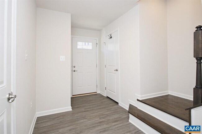 Building Photo - 2115 Elm Tree Ct