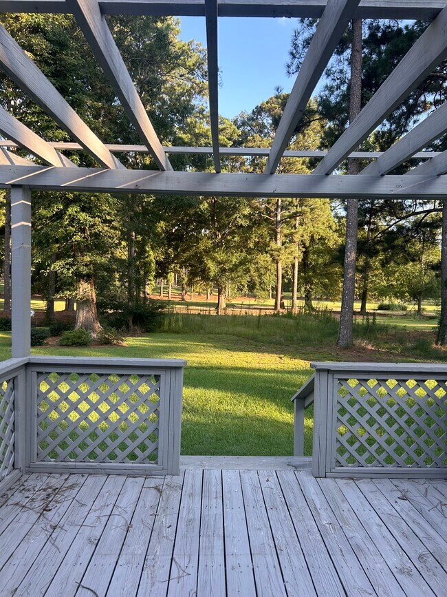 Foto del edificio - 516 Bay Pointe Dr