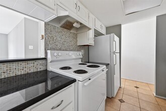 Building Photo - 14555 Wunderlich Dr