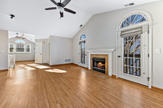 Building Photo - 908 Prospect Ct