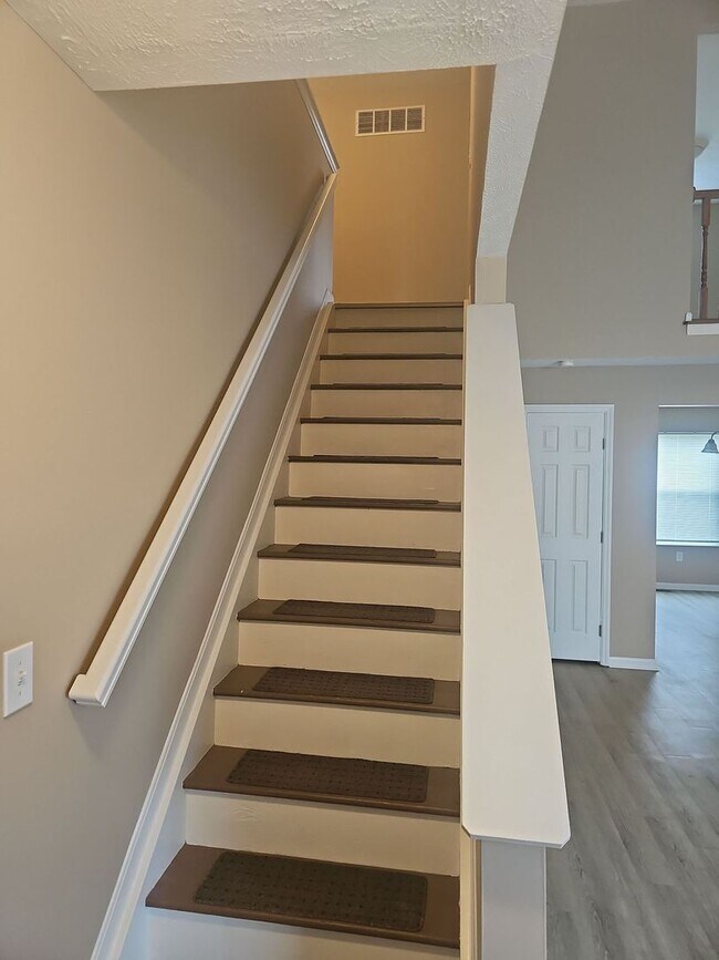 Foto del edificio - 7561 Hyatts Lane 3BR/2BA (Hamilton Township)