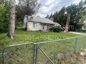 Building Photo - 1350 Winder Ln