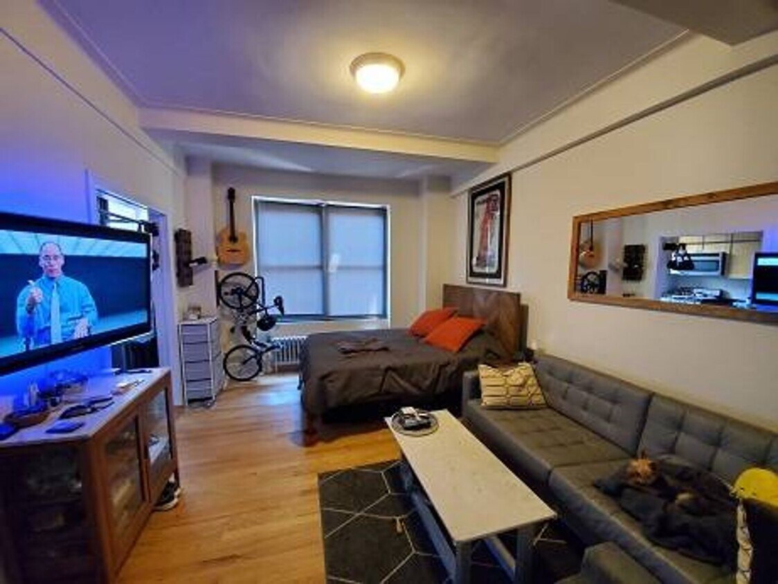 Foto principal - SECOND AVENUE