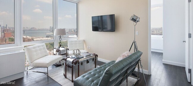 Foto del edificio - 2 br, 2 bath House - 325 Gold St 26