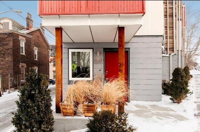 Foto del edificio - 3647 Penn Ave