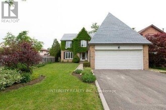 Building Photo - 17 Torrance Woods
