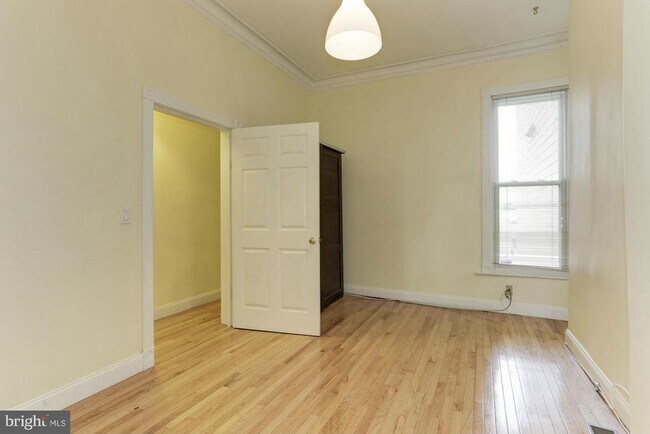 Foto del edificio - 1915 11th St NW