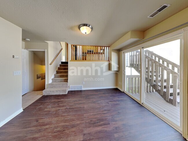 Foto del edificio - 1496 N 2150 W