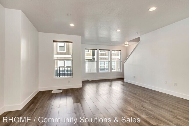 Building Photo - 3 br, 2.5 bath House - 3864 S Mossmoran Ln