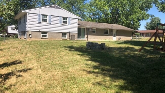 Foto del edificio - 6948 Michelle Pl