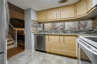 Building Photo - 2601 Augusta Dr