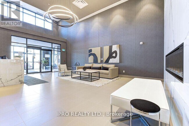 Photo du bâtiment - 470-470 Gordon Krantz Ave