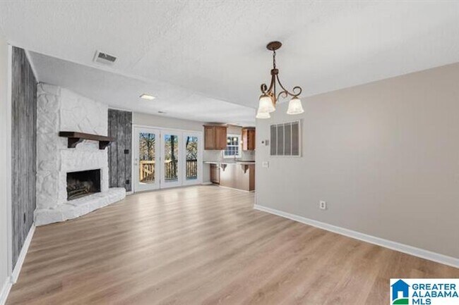 Building Photo - 753 Cahaba Manor Trail