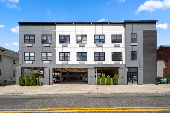 Foto del edificio - 51 E Main St