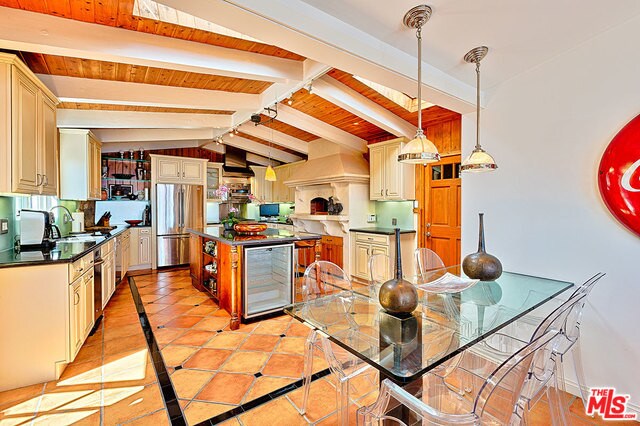 Foto del edificio - 20677 Rockpoint Way