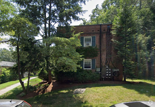 Building Photo - 226 Gerry Rd