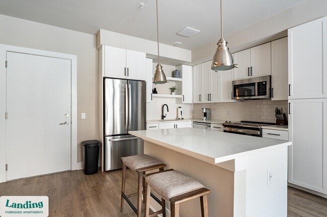 Building Photo - 300 E Broad St