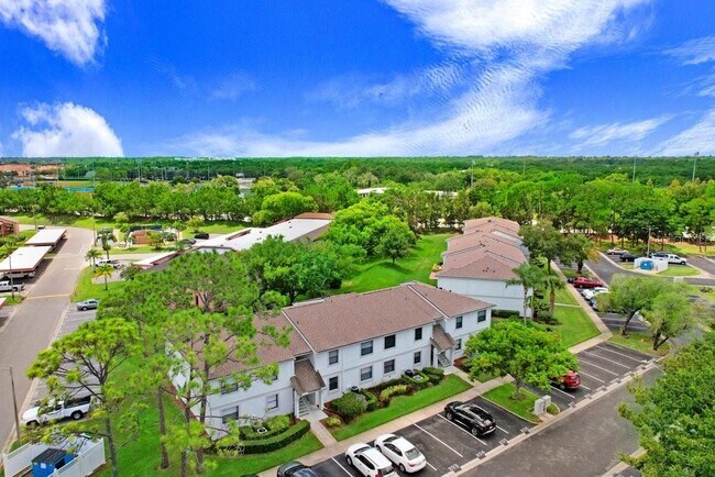 Foto del edificio - 204 Windward Pl