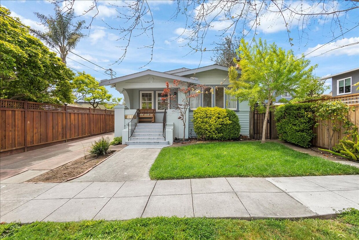 Foto principal - 3114 Madison St