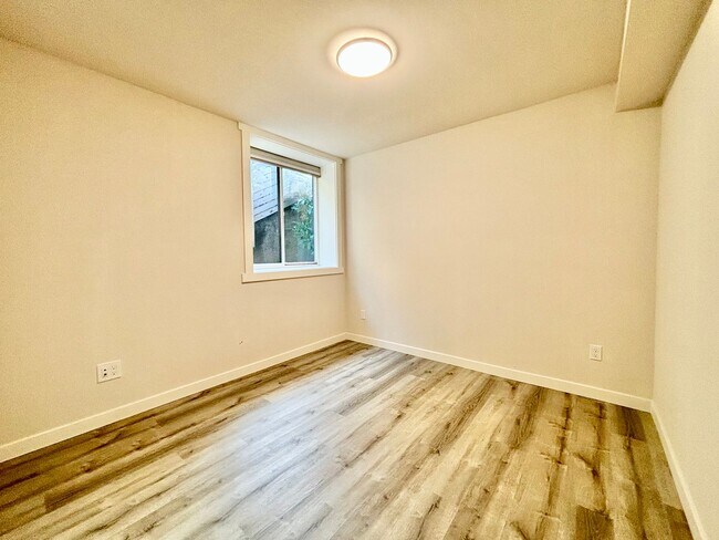 Foto del edificio - bright and cozy 2b2b townhouse