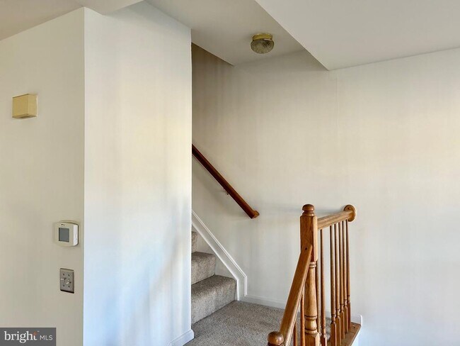 Building Photo - 7930 Beach Plum Ln