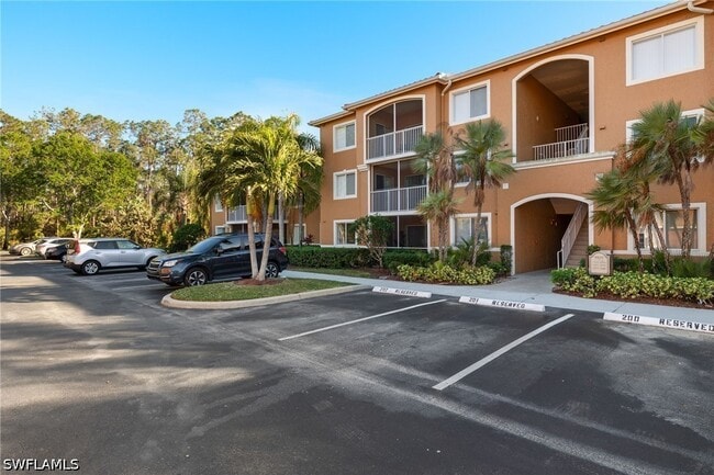 Building Photo - 1835 Florida Club Cir