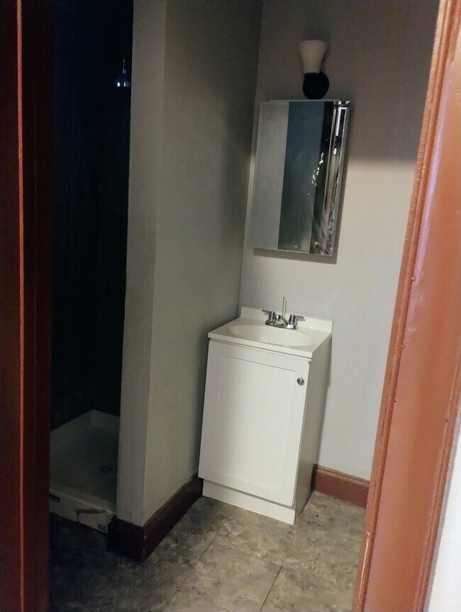 Foto del edificio - 7939 S Burnham Ave