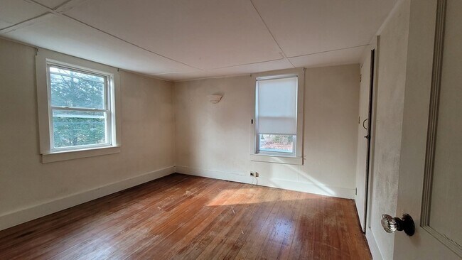 Foto del edificio - 173 Southville Rd