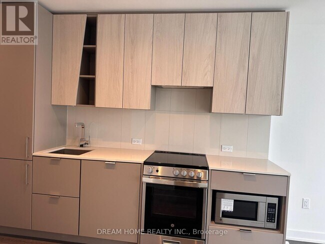Building Photo - 3883 Quartz Rd