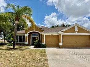 Building Photo - 2708 Wood Pointe Dr