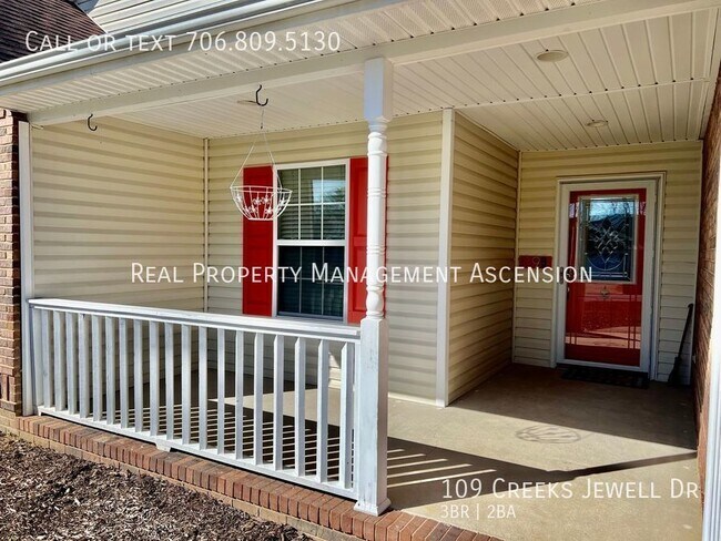 Foto del edificio - Quiet 3 bed / 2 bath in the Graysville / R...