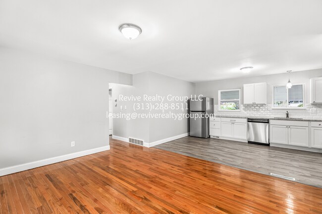 Foto del edificio - 7223 Mohawk St