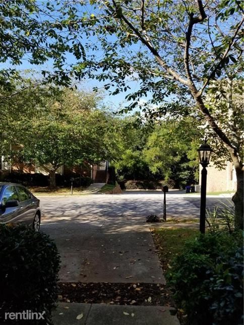 Building Photo - 3 br, 2 bath House - 4319 R Buford Valley Way