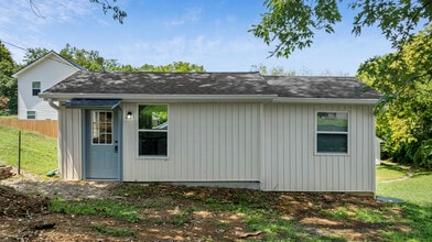 Building Photo - 4635 Harsch St