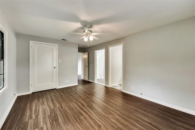 Foto del edificio - 1030 N Bishop Ave