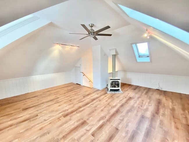 Photo - 69 Russell St Apartment