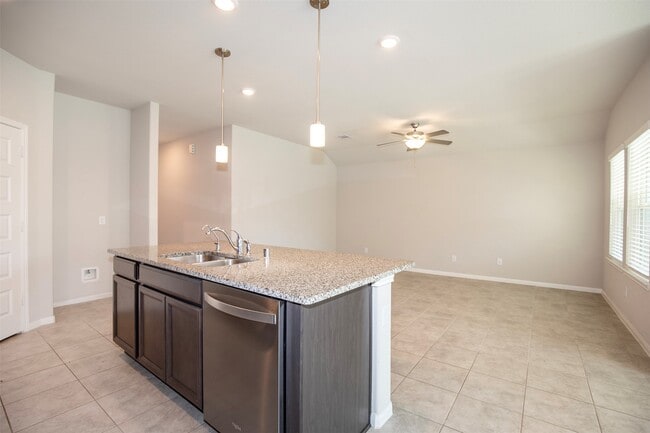 Foto del edificio - 2506 Indigo Harvest Trl