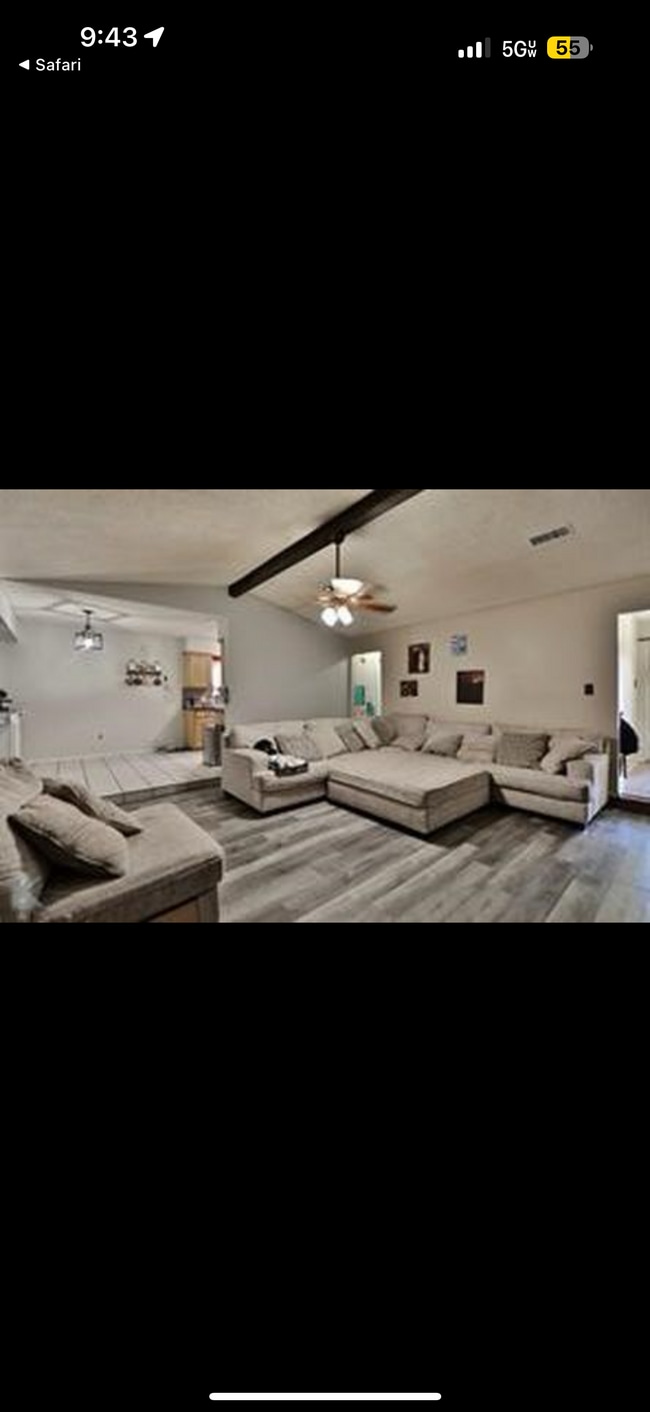 Building Photo - 1742 Chucker Ct