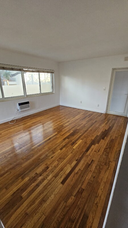 Foto del edificio - 631 NE 72nd Terrace