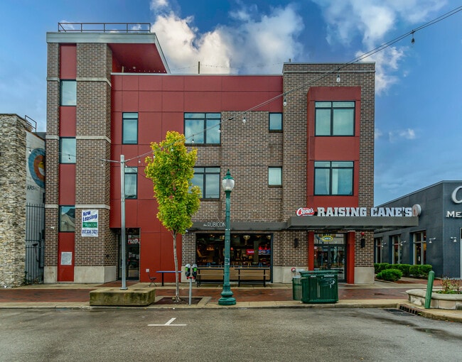 Building Photo - 422 E Kirkwood Ave