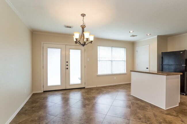 Building Photo - 19414 Pine Cluster Ln