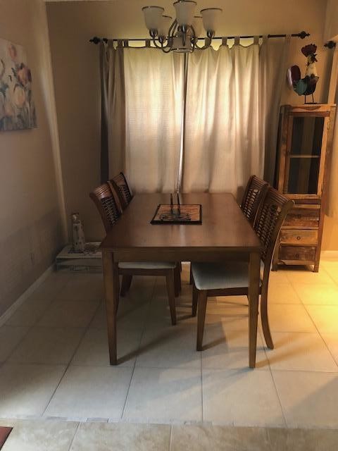 Foto del edificio - 481 Normandy Ln