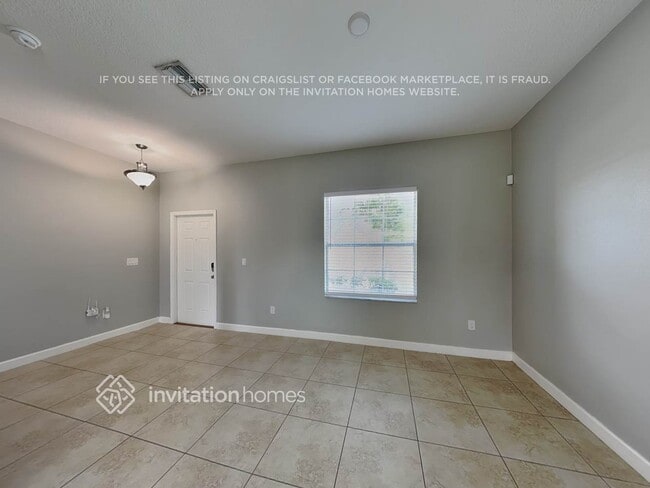 Building Photo - 1830 Thetford Cir