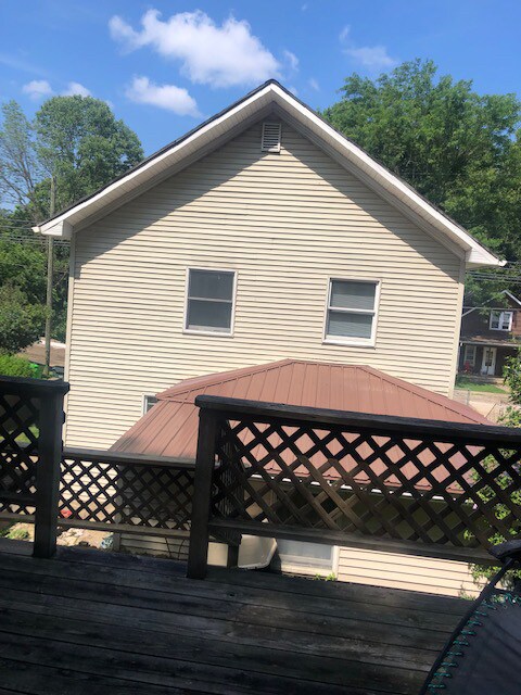 Primary Photo - 255 N Mad Anthony St