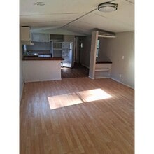 Building Photo - 2367 Parrott Dr