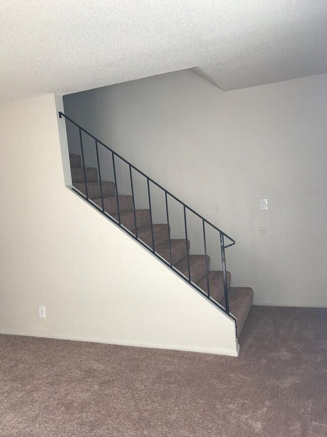 Stairs - 1775 De Marietta Ave