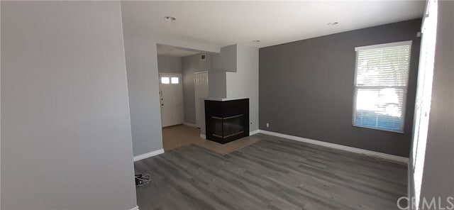 Building Photo - 1739 S Sunflower Ave